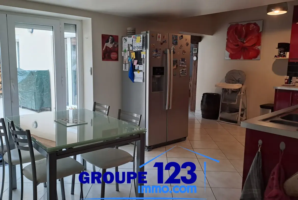 Maison familiale sans travaux à Aillant-sur-Tholon 