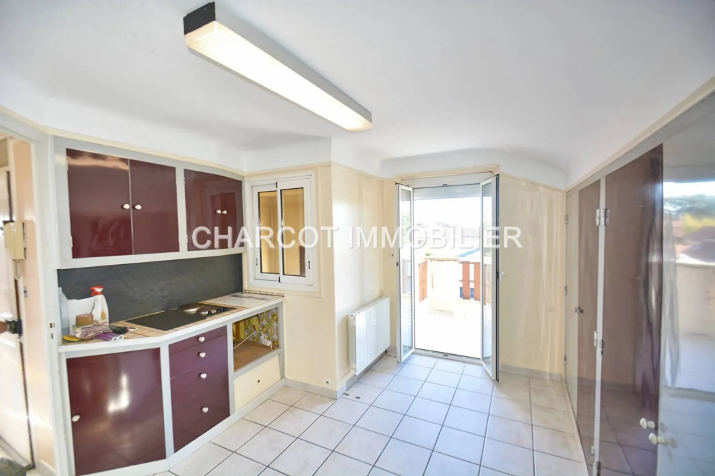 Appartement atypique à Sainte Foy-lès-Lyon - 70,63 m2