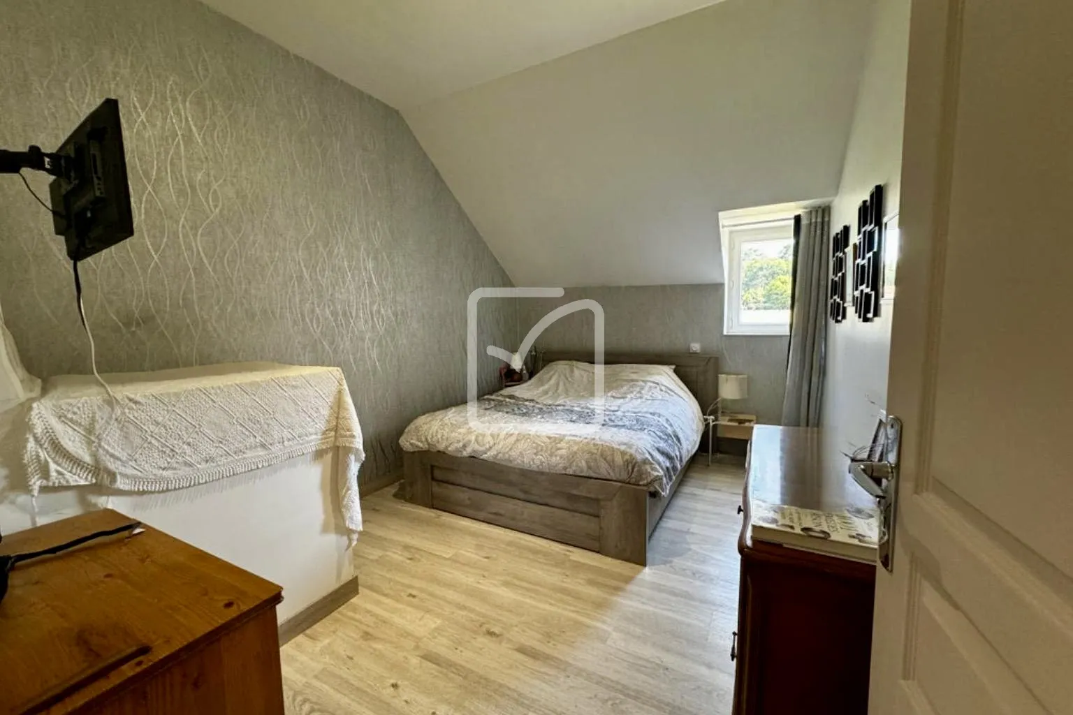 Charmante longère restaurée sur 3 hectares à Payrignac 
