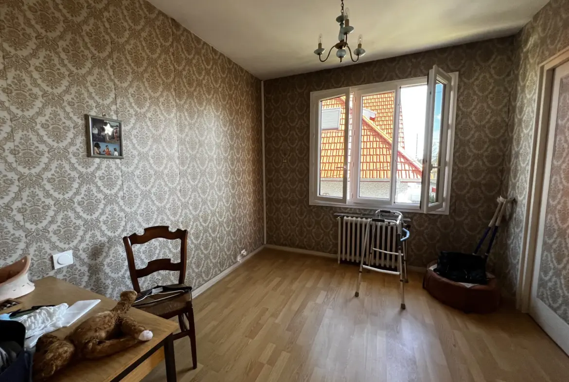 Maison spacieuse à Toulenne avec sous-sol et jardin - 4 chambres 