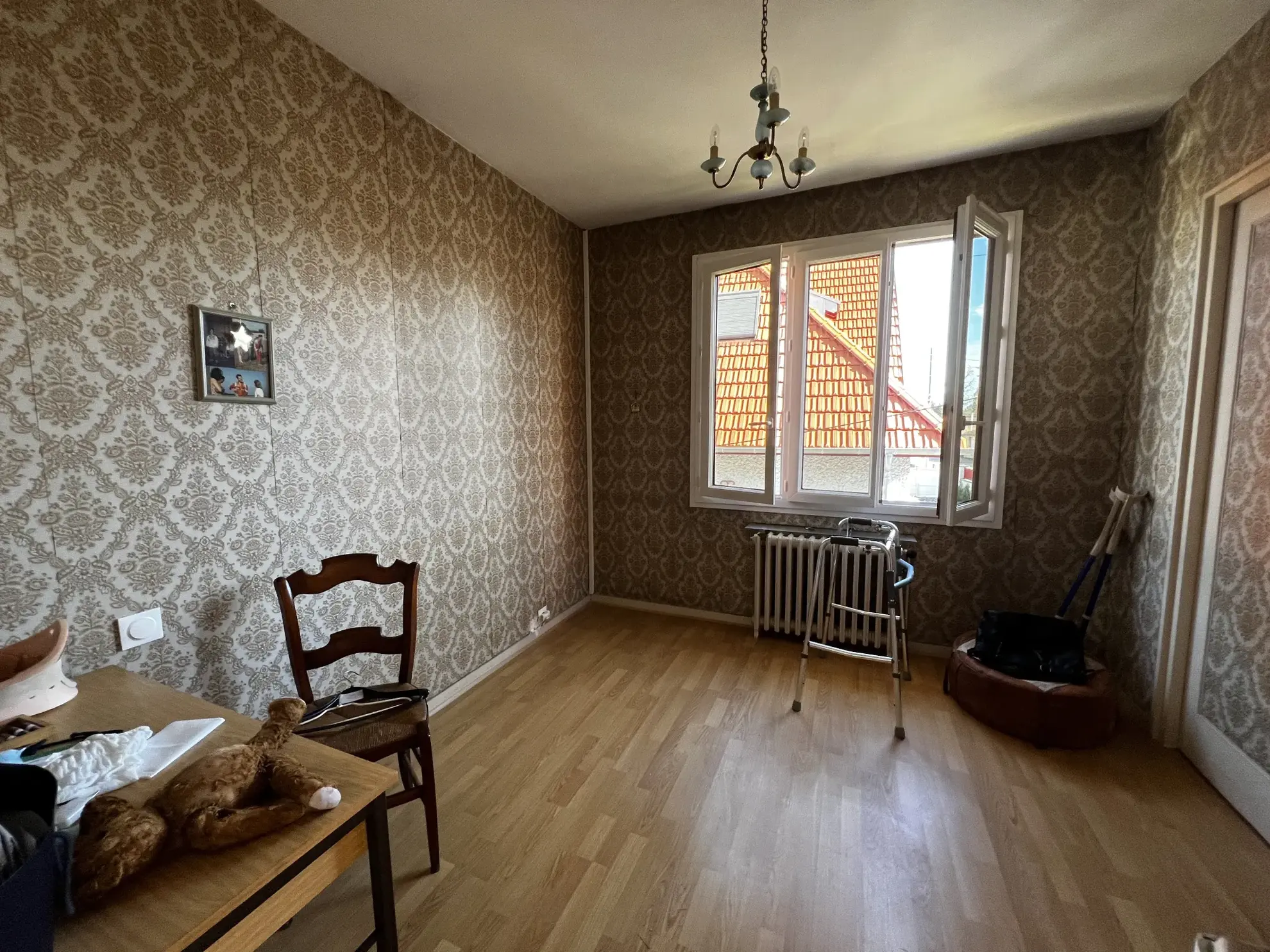 Maison spacieuse à Toulenne avec sous-sol et jardin - 4 chambres 