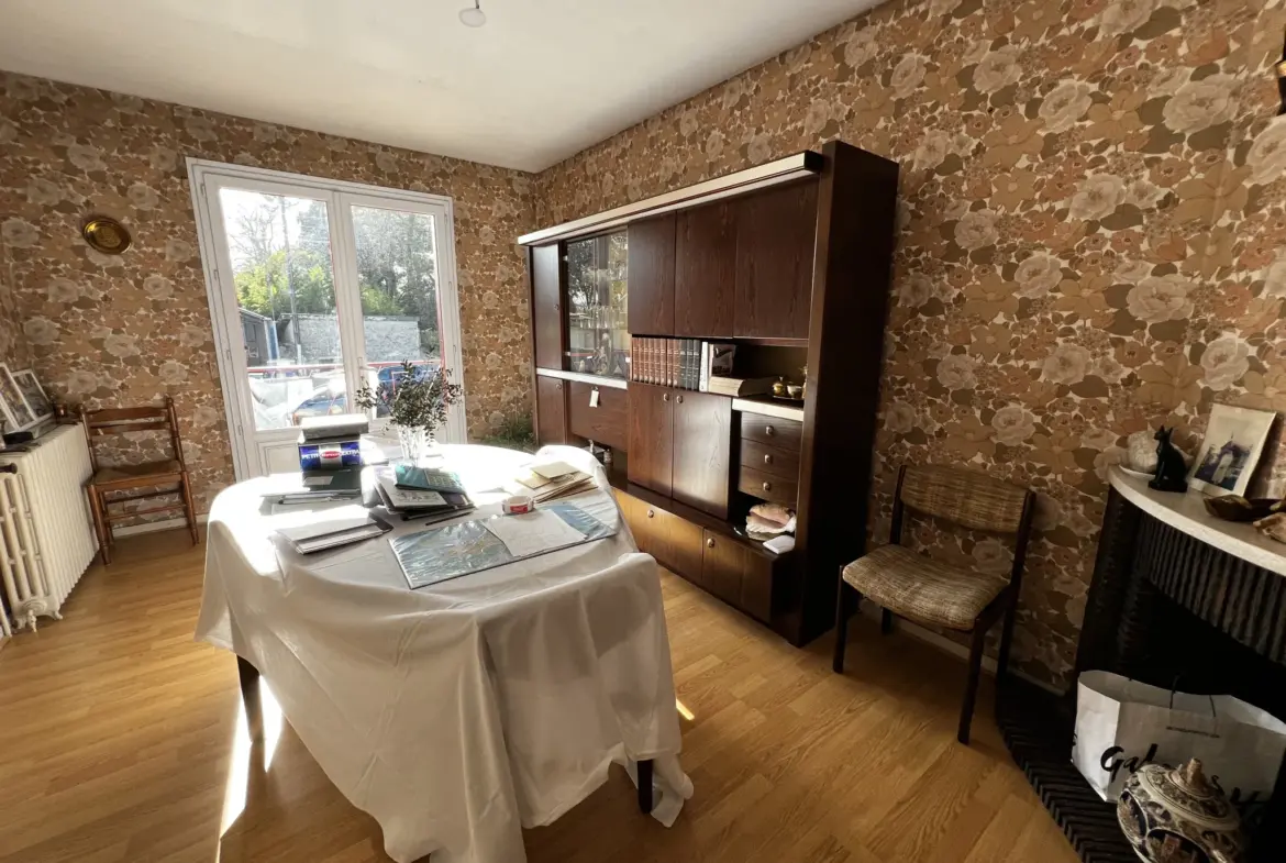 Maison spacieuse à Toulenne avec sous-sol et jardin - 4 chambres 