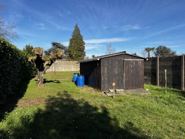 Maison spacieuse à Toulenne avec sous-sol et jardin - 4 chambres 