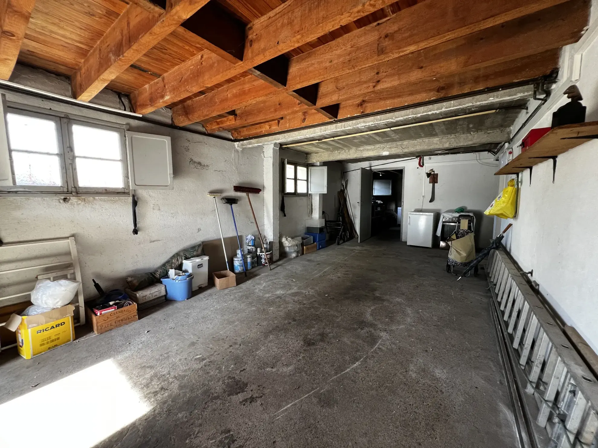 Maison spacieuse à Toulenne avec sous-sol et jardin - 4 chambres 