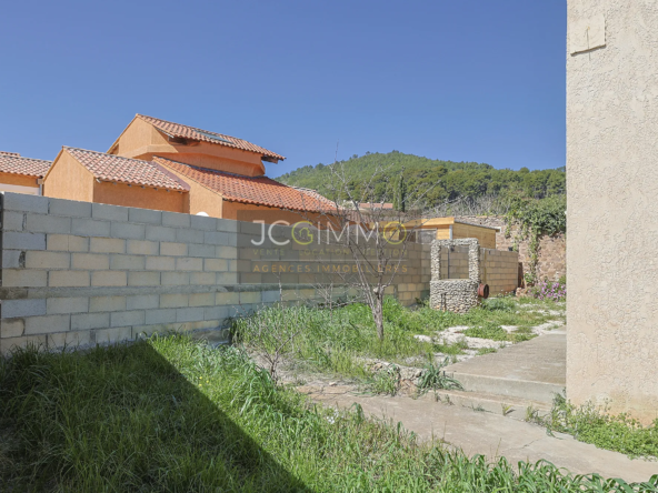 Appartement T5 rénové avec jardin à Puget-ville - 124,13 m² 