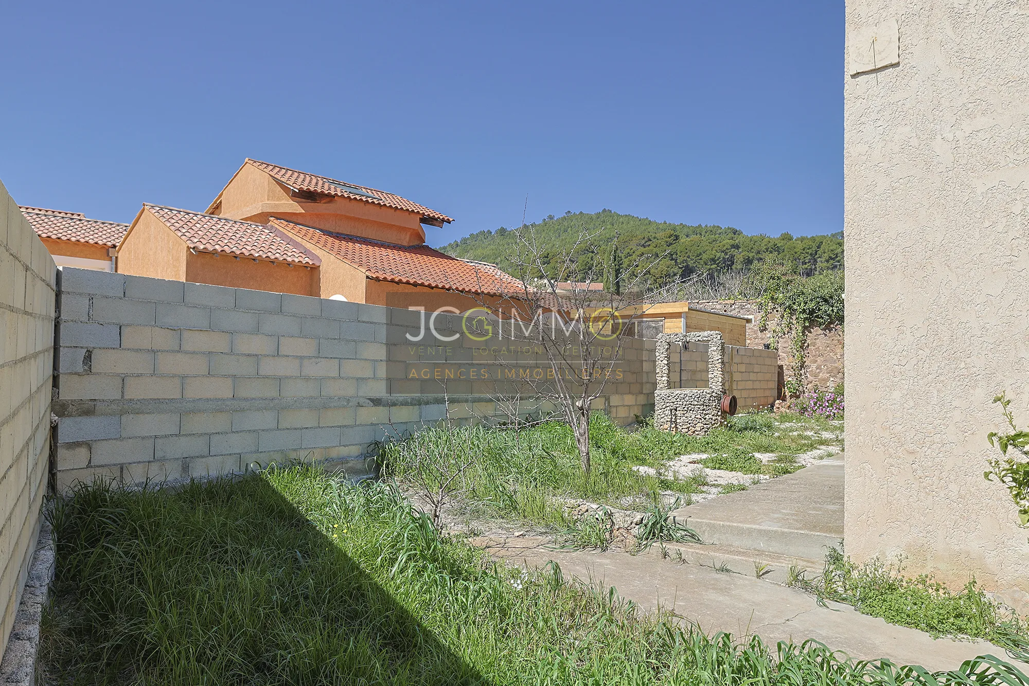 Appartement T5 rénové avec jardin à Puget-ville - 124,13 m² 