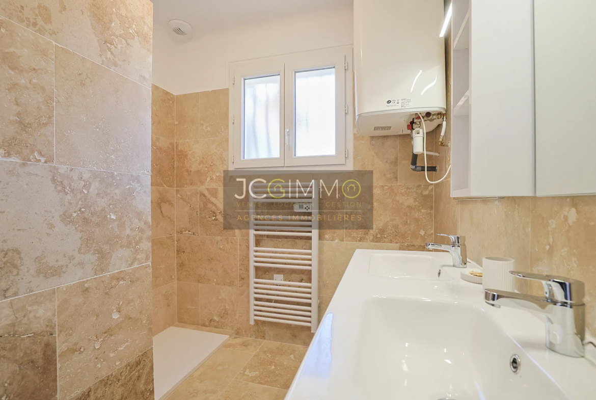 Appartement T5 rénové avec jardin à Puget-ville - 124,13 m² 