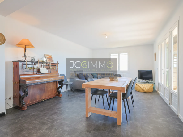 Appartement T5 rénové avec jardin à Puget-ville - 124,13 m² 