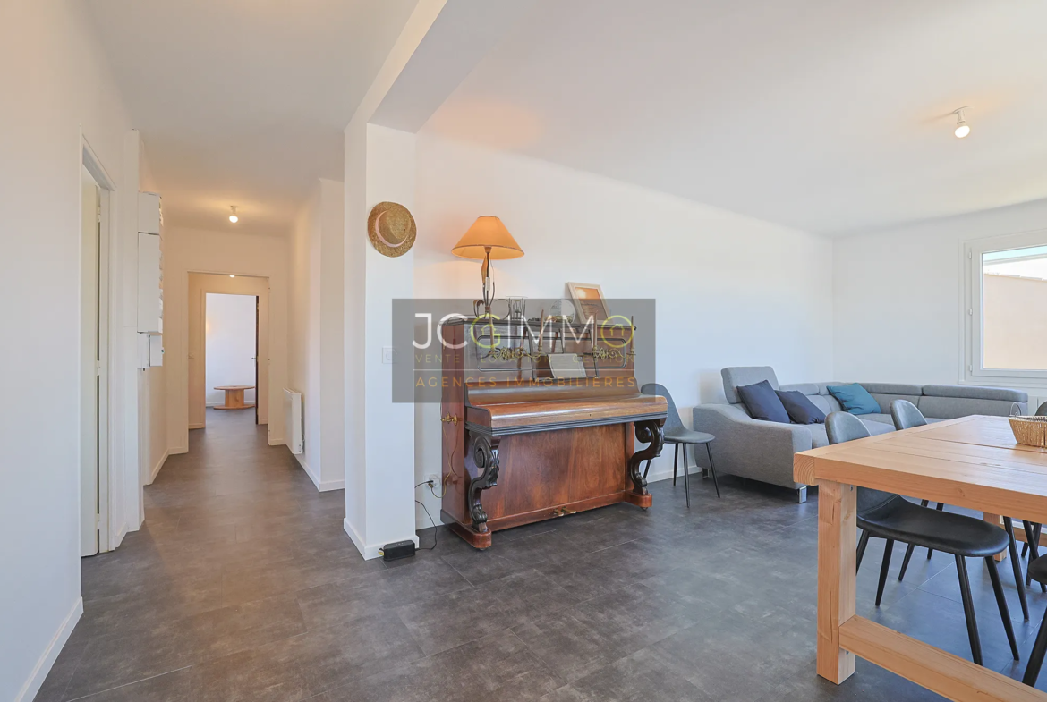 Appartement T5 rénové avec jardin à Puget-ville - 124,13 m² 