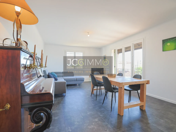 Appartement T5 rénové avec jardin à Puget-ville - 124,13 m² 