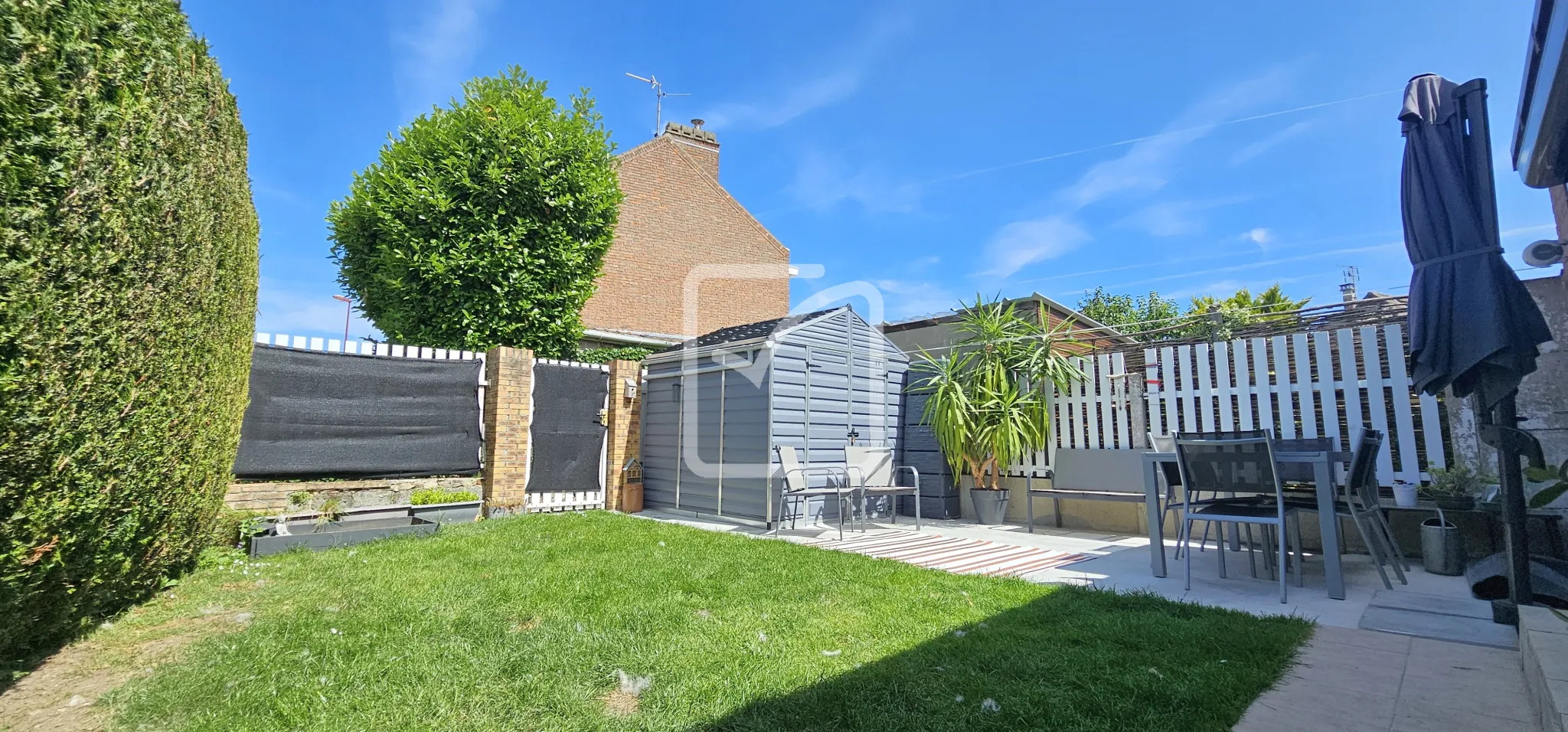 Maison semi-individuelle de 96 m² avec jardin à Templemars 