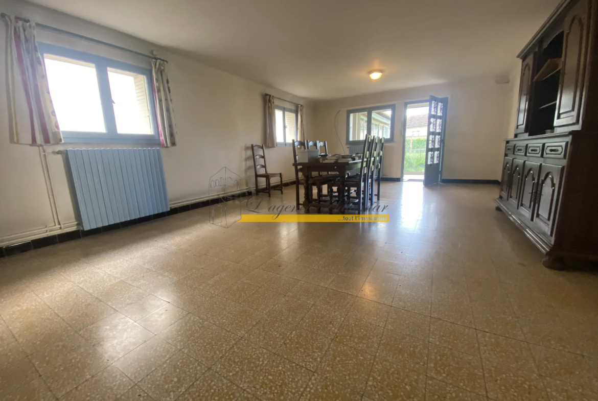 Charmante Maison des Années 70 à Valréas 