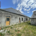 Maison de Bourg à Rénover à Chigné - 45 000 Euros