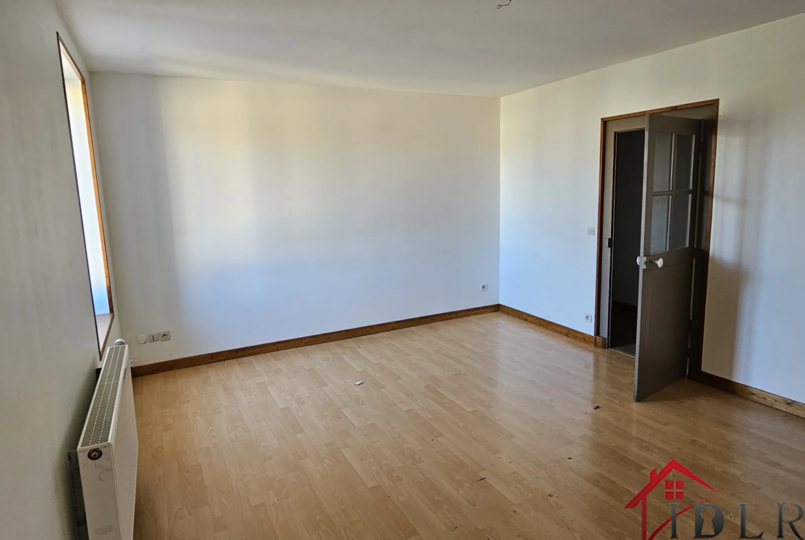 Immeuble à vendre à Montreuil Sur Blaise - Fort potentiel! 