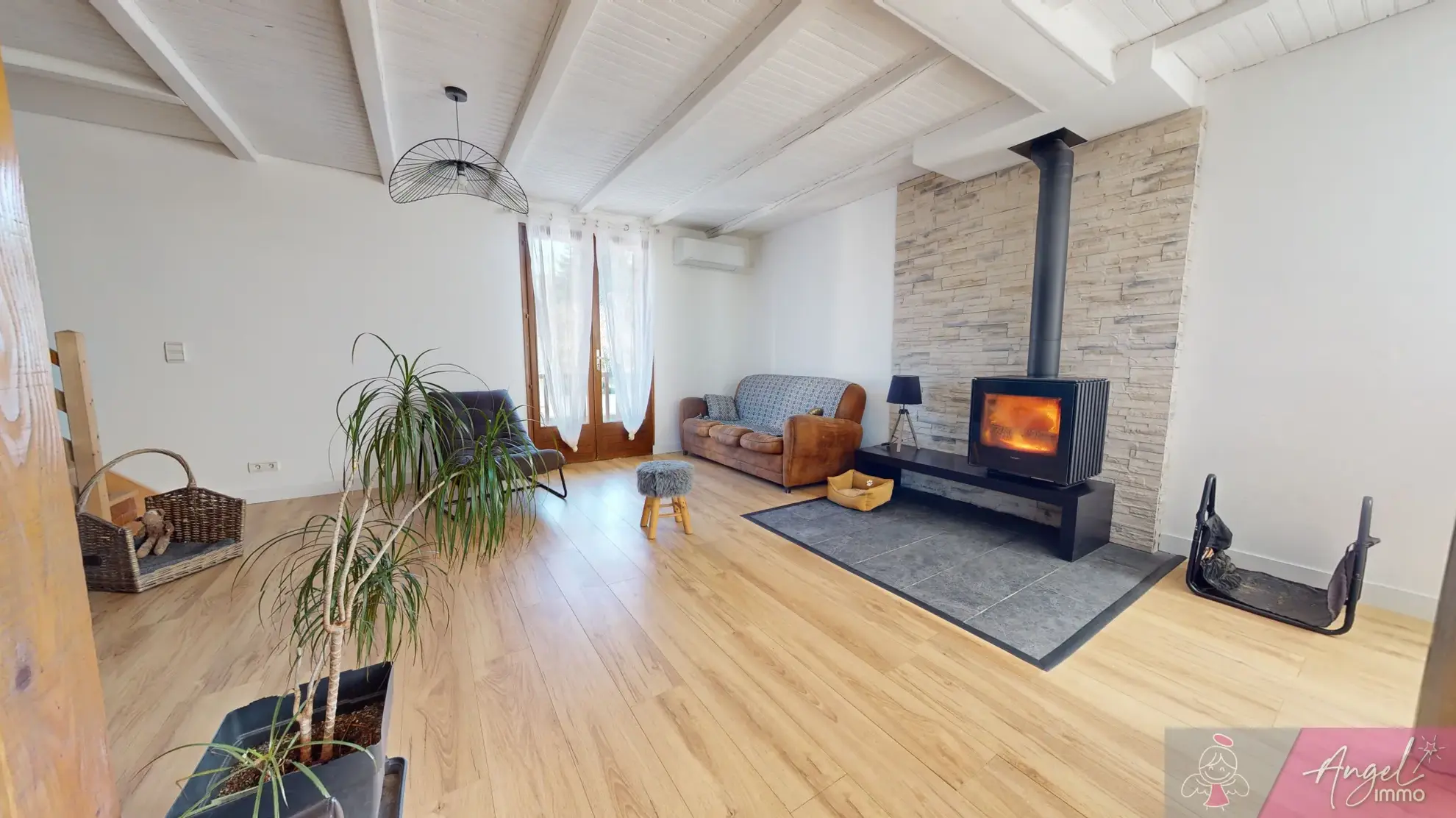 Maison individuelle 158 m² - 5 chambres à Eclans Nenon 