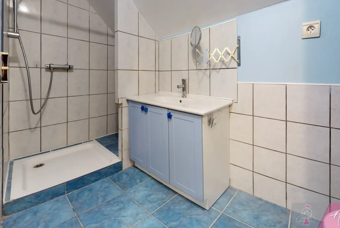 Maison individuelle 158 m² - 5 chambres à Eclans Nenon 
