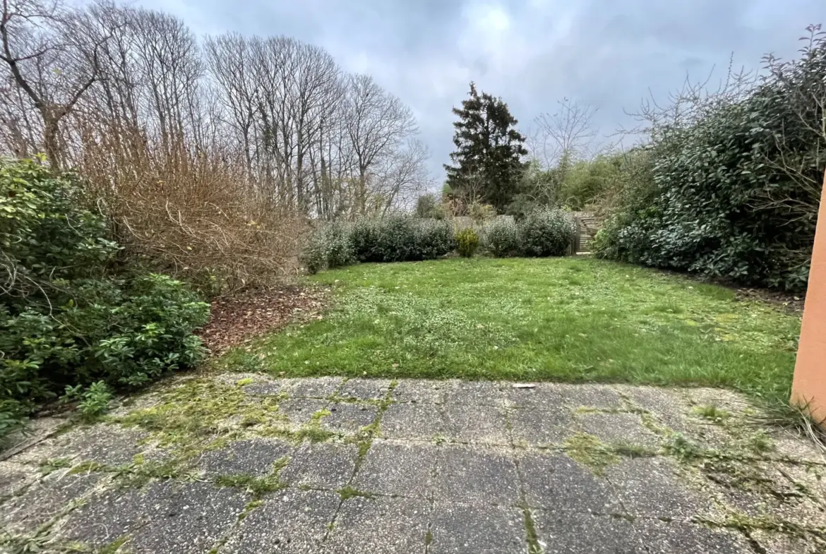 Maison récente de 3 chambres à Le Mans avec jardin 