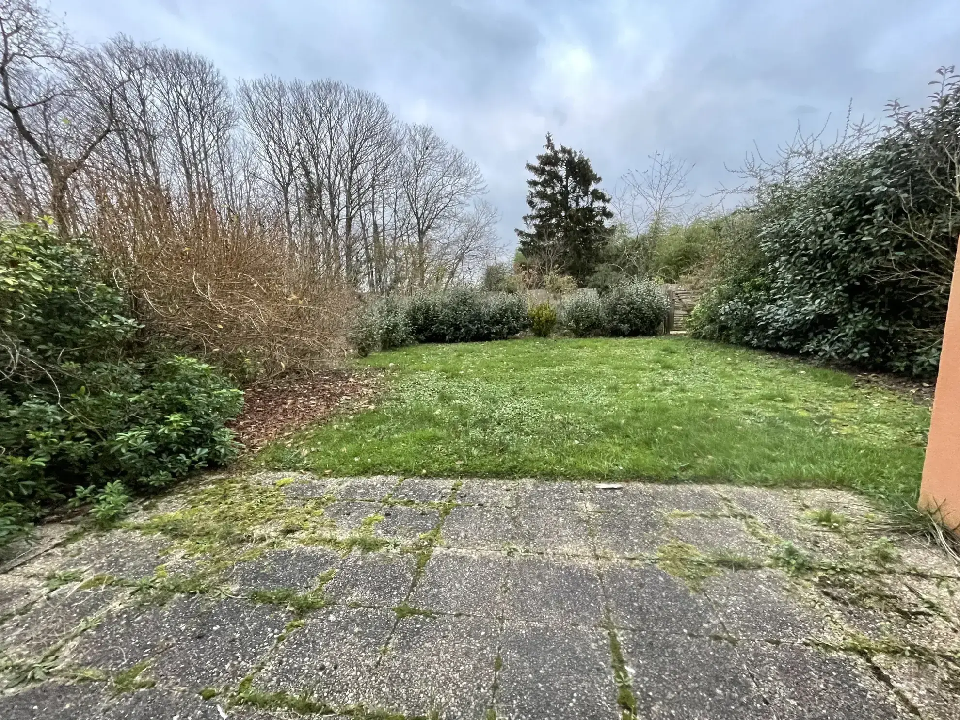 Maison récente de 3 chambres à Le Mans avec jardin 