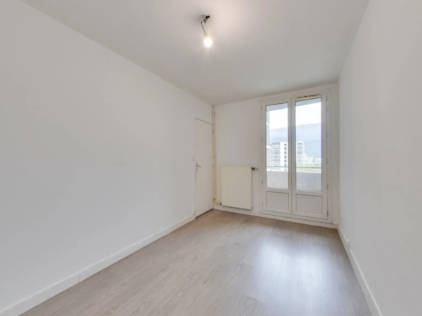 Appartement 4 pièces lumineux à vendre à Grenoble 