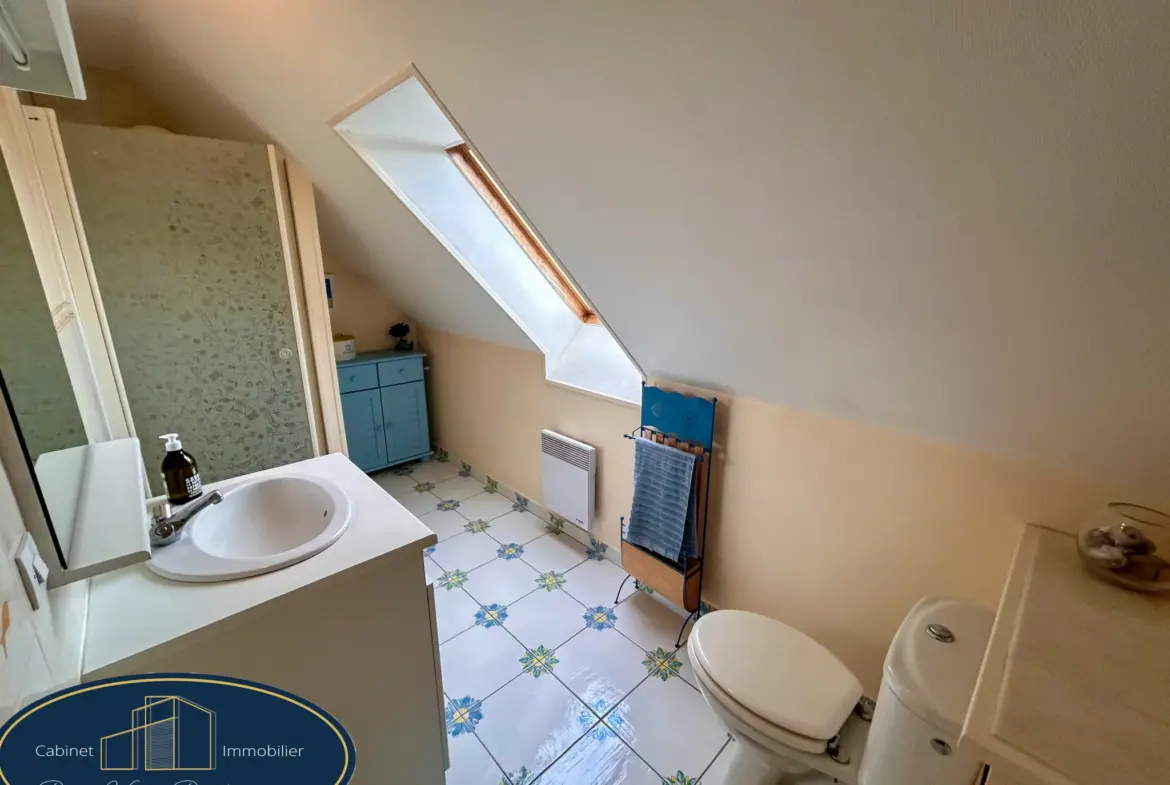 Pavillon individuel semi plain-pied avec 4 chambres à Féchain 