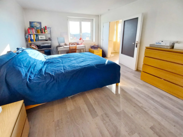 Appartement F2 spacieux à vendre à Créteil - Les Allées Saillenfait 
