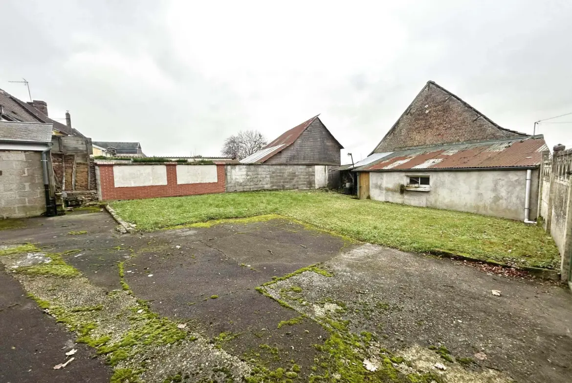 Belle maison à rénover à Oisemont, proche d'Abbeville 