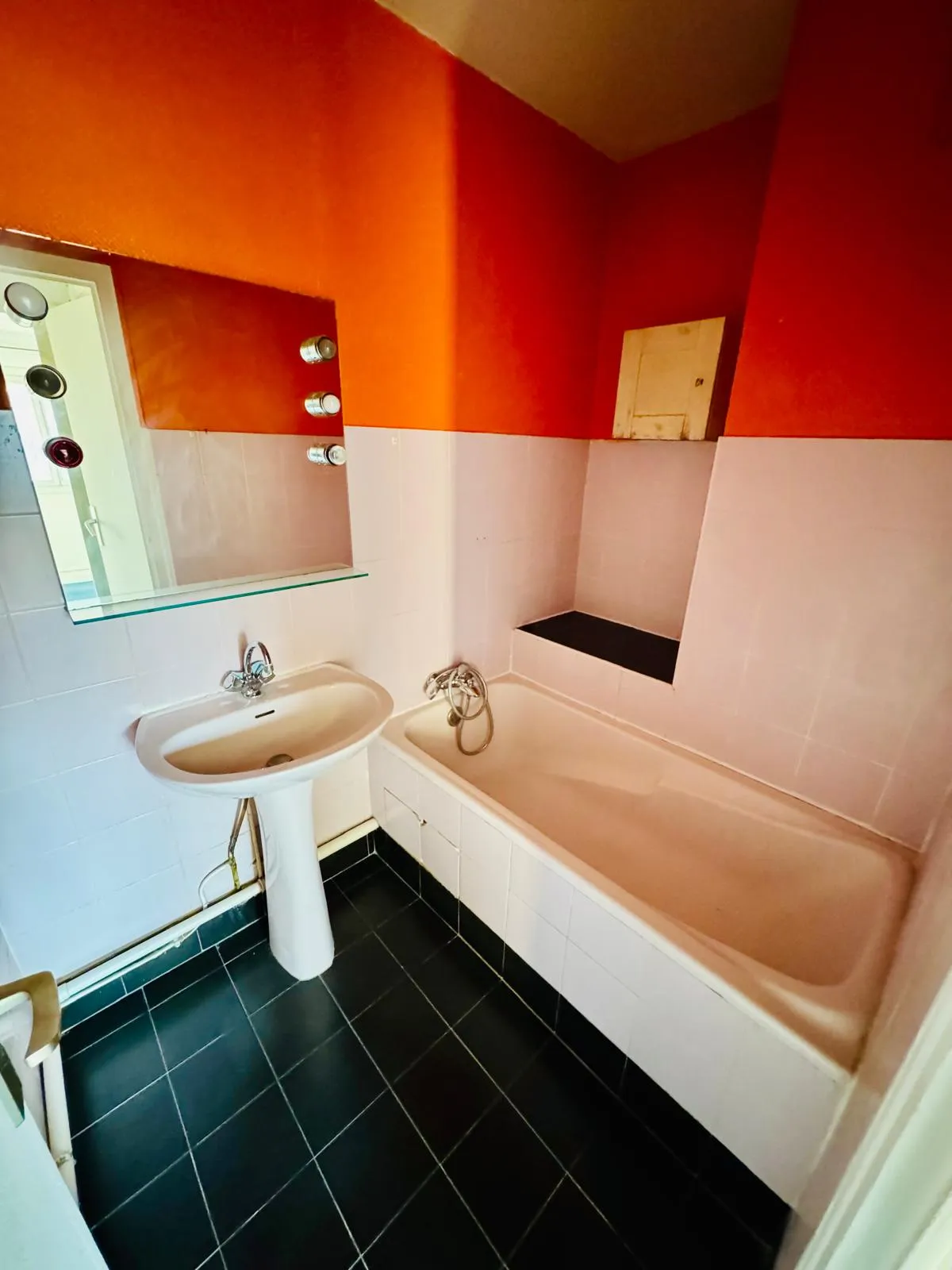 Appartement T3 à Grenoble près du ciné Chavant - 158 000 € 