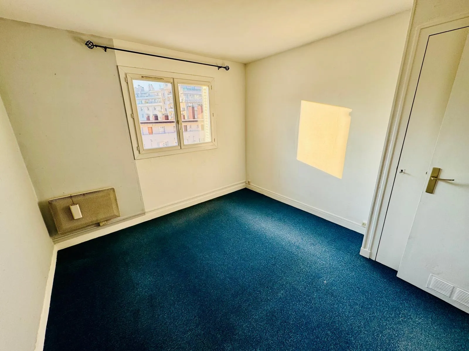 Appartement T3 à Grenoble près du ciné Chavant - 158 000 € 