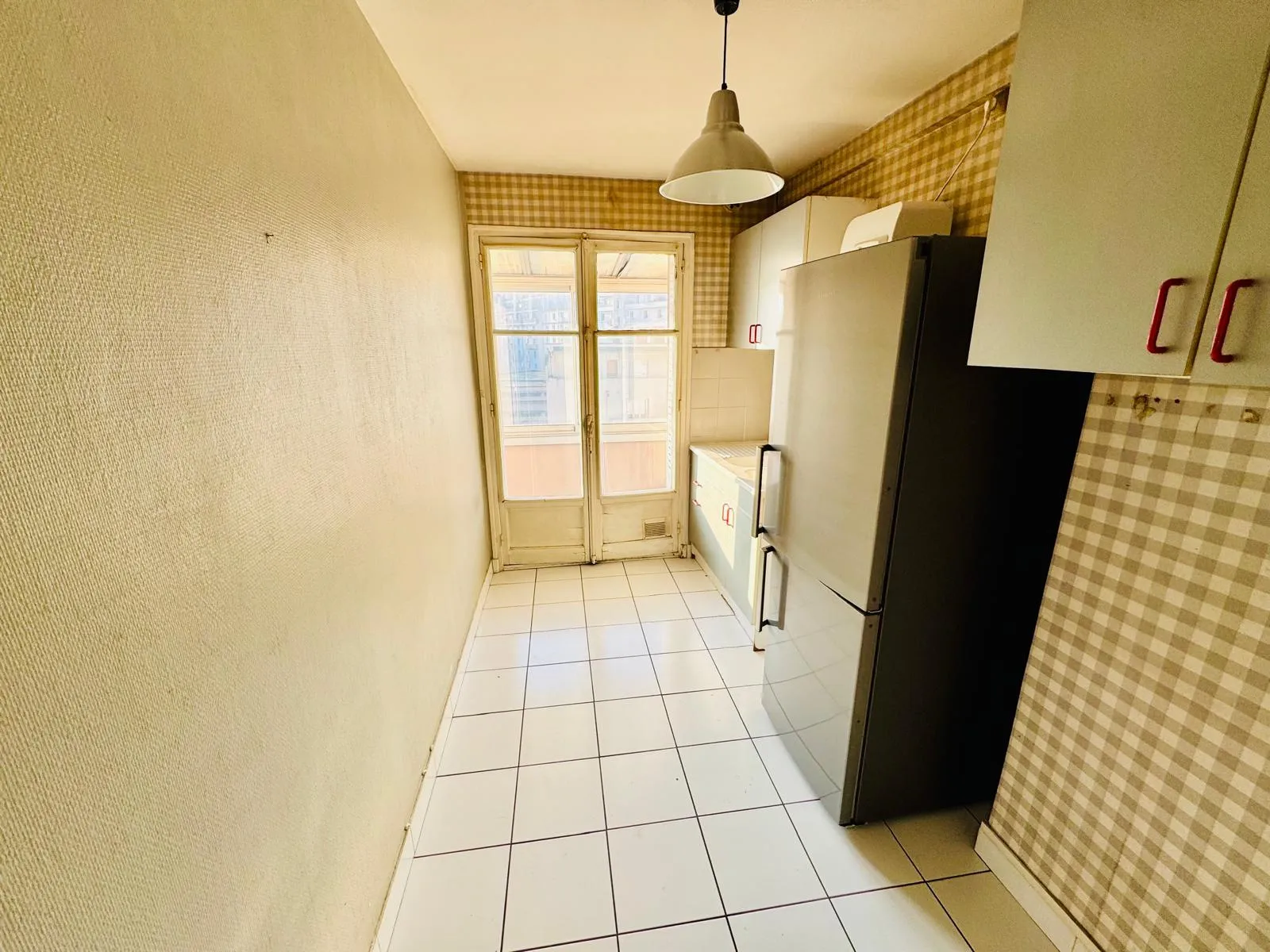 Appartement T3 à Grenoble près du ciné Chavant - 158 000 € 