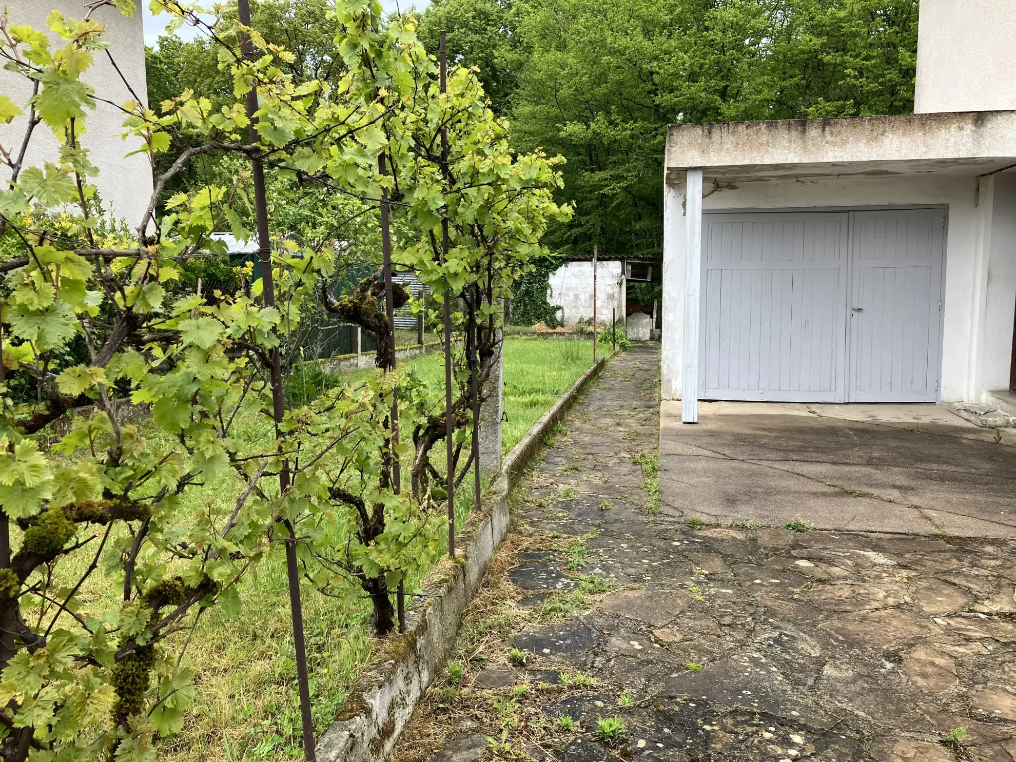 Maison à vendre à Chevenon - 85 m² avec jardin et garage 