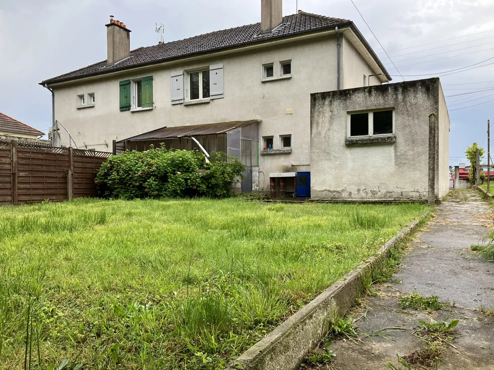 Maison à vendre à Chevenon - 85 m² avec jardin et garage 