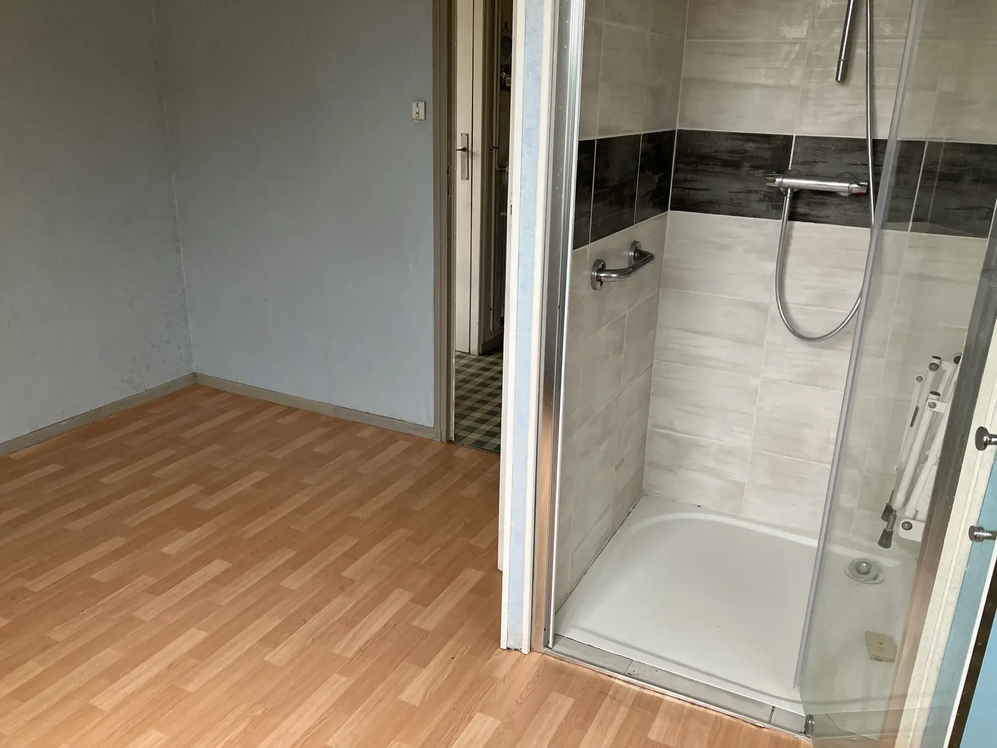 Maison à vendre à Chevenon - 85 m² avec jardin et garage 
