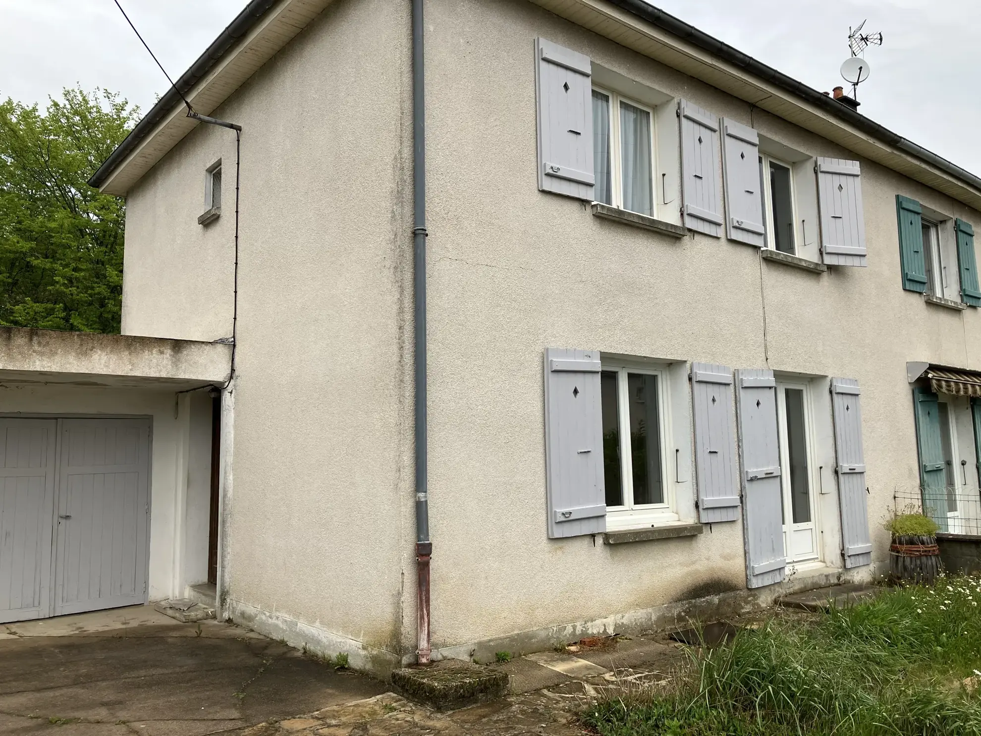 Maison à vendre à Chevenon - 85 m² avec jardin et garage 