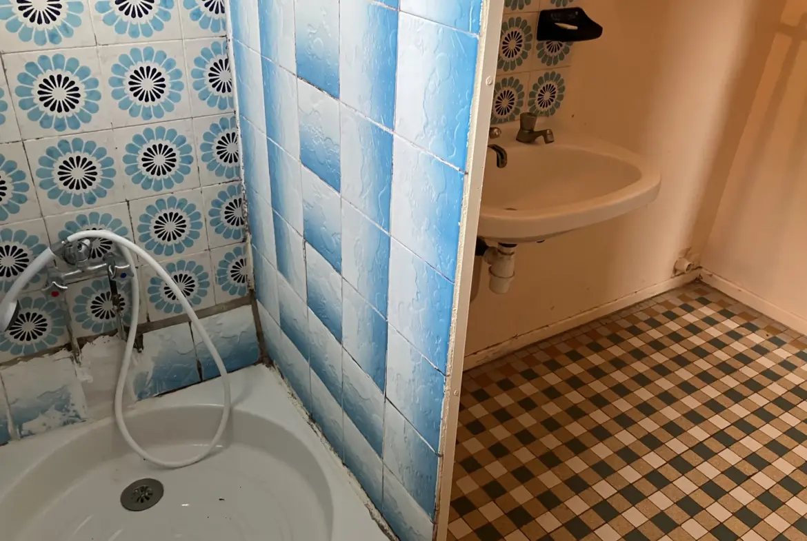 Maison à vendre à Chevenon - 85 m² avec jardin et garage 