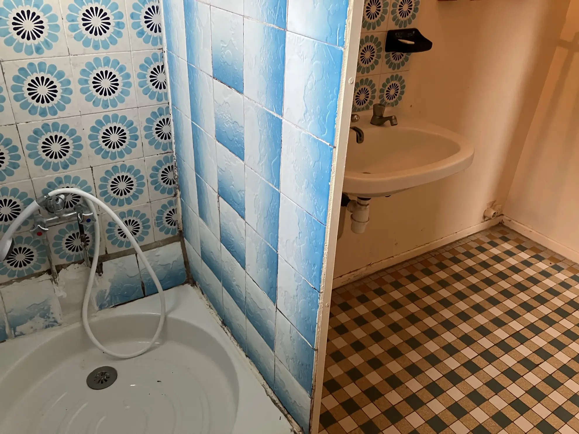 Maison à vendre à Chevenon - 85 m² avec jardin et garage 