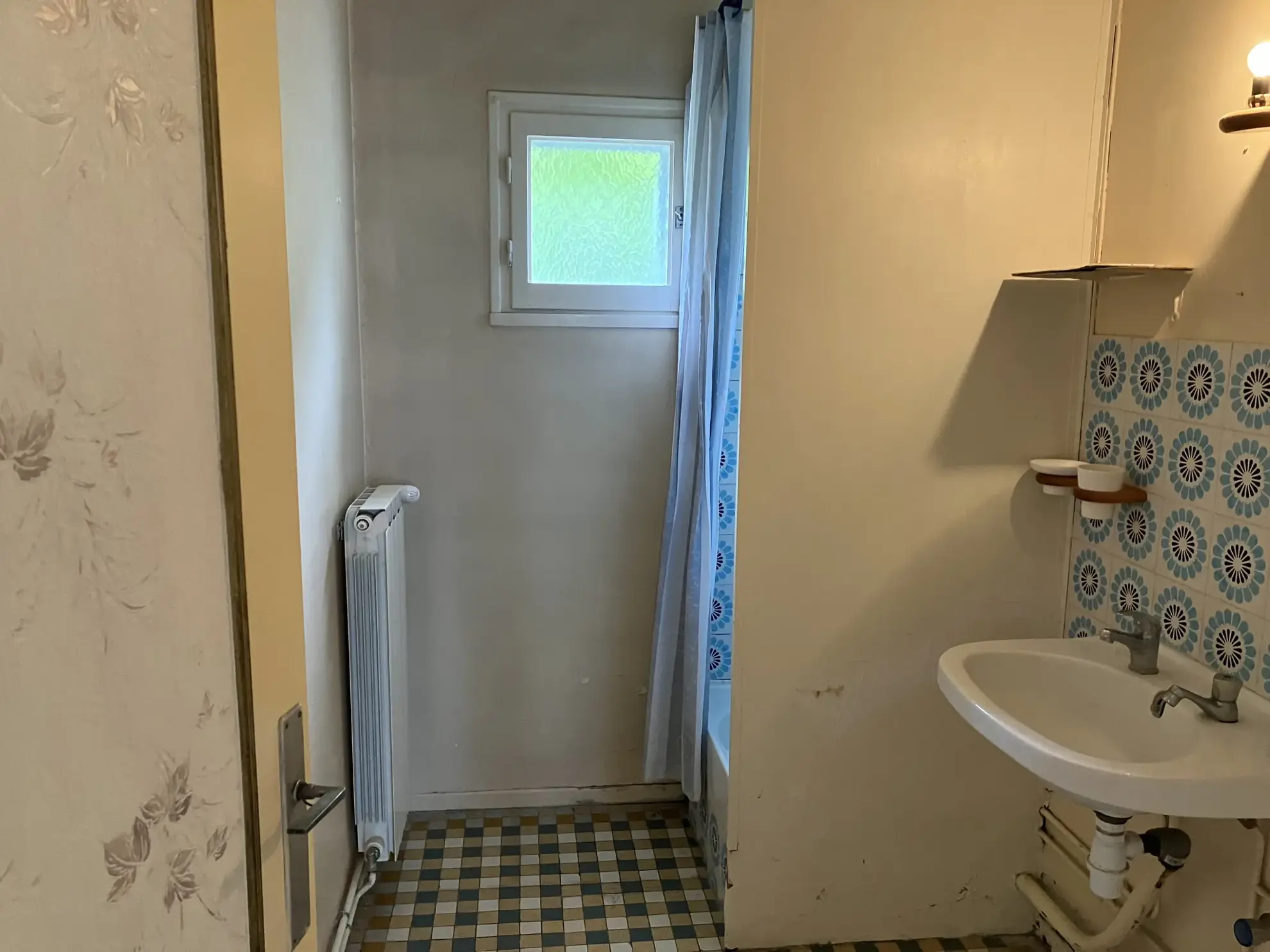 Maison à vendre à Chevenon - 85 m² avec jardin et garage 