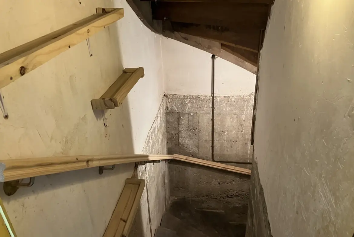 Maison à vendre à Chevenon - 85 m² avec jardin et garage 