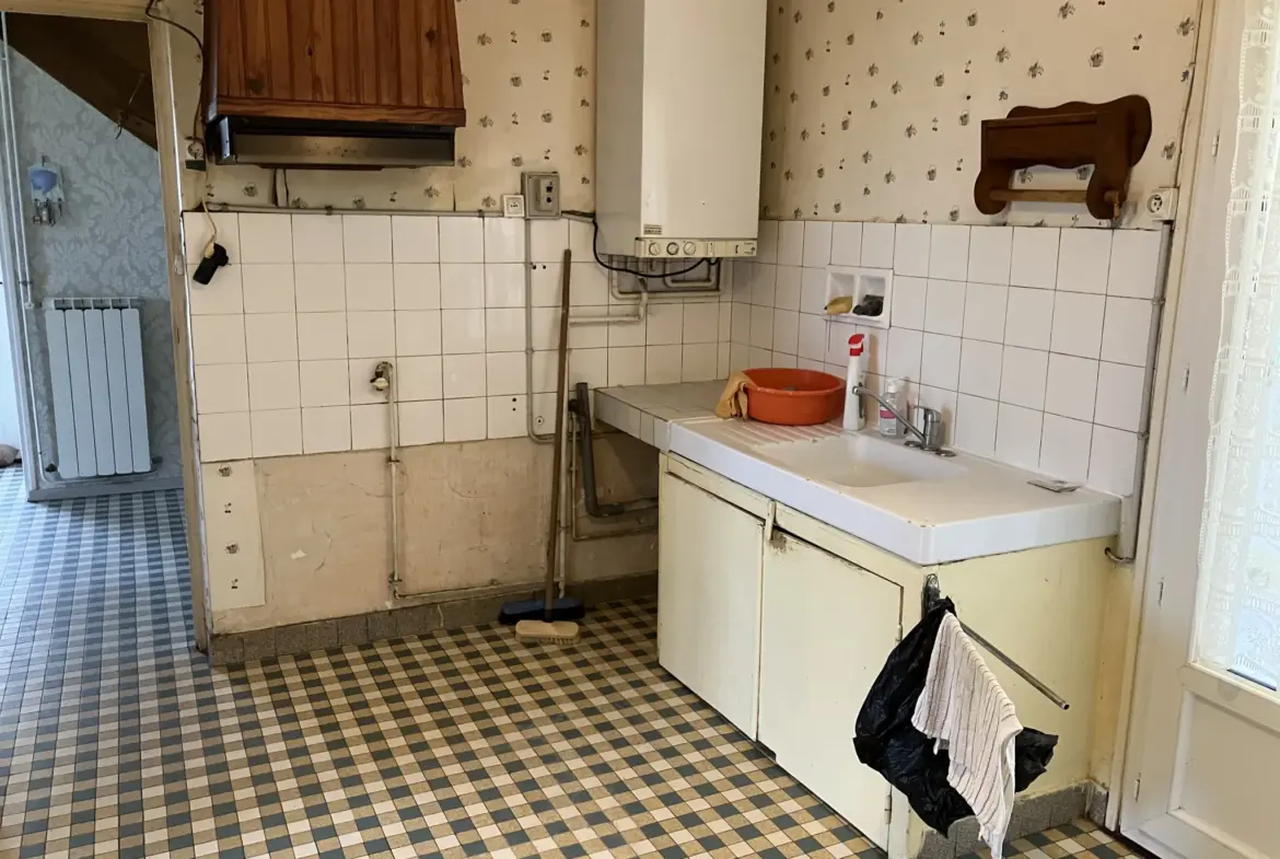 Maison à vendre à Chevenon - 85 m² avec jardin et garage 