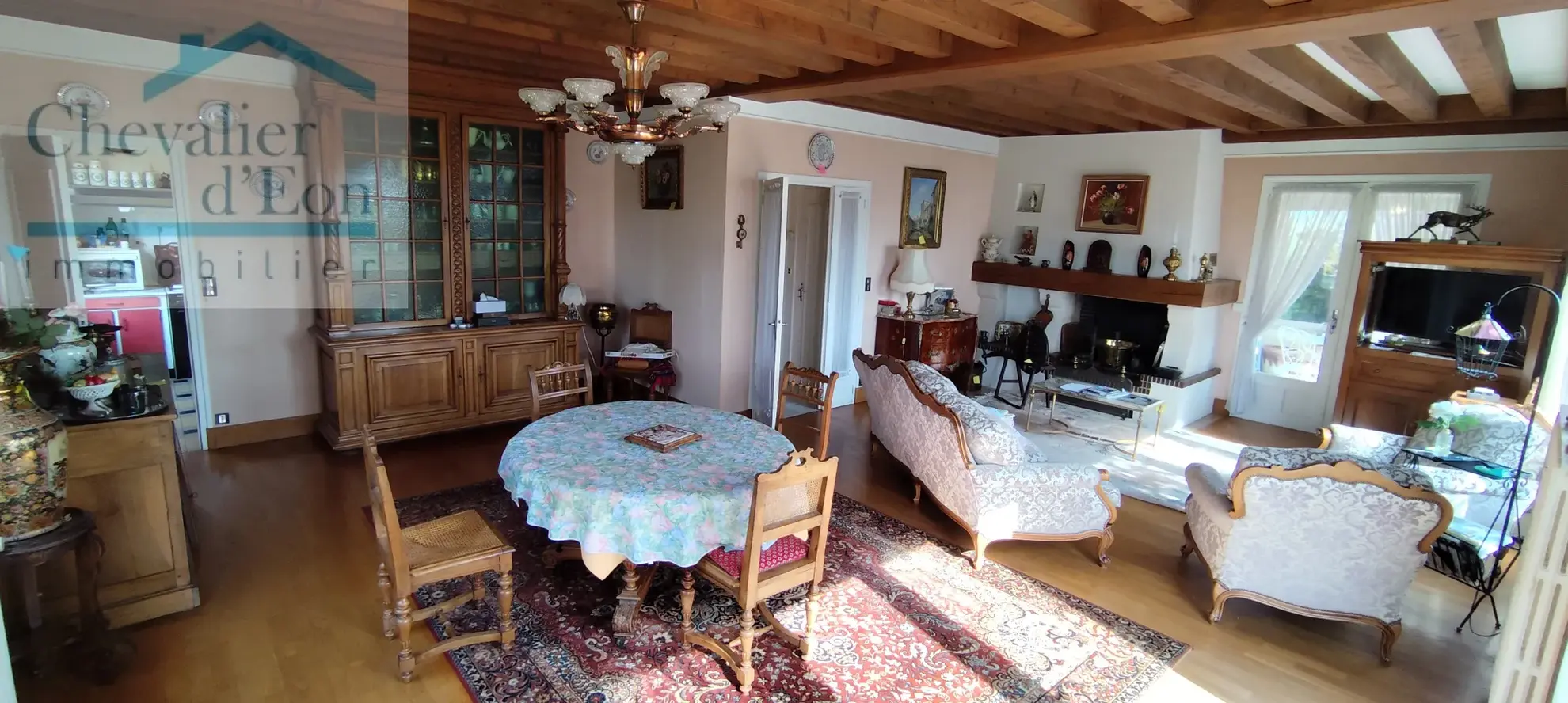 Pavillon Familial Traditionnel à Épineuil/Tonnerre 