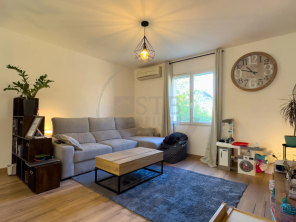 Maison de plain-pied de 77 m² sur 531 m² de terrain à Saint-Julien-en-Saint-Alban 
