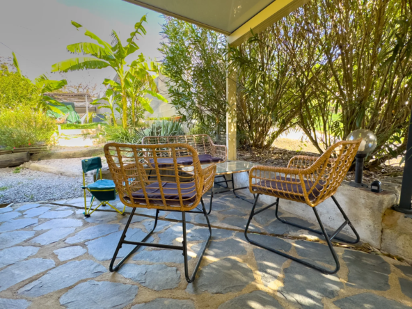 Maison de plain-pied de 77 m² sur 531 m² de terrain à Saint-Julien-en-Saint-Alban 
