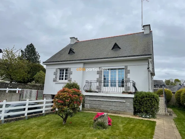 Maison 4 chambres à vendre à Saint-Thuriau - 141 075 € 