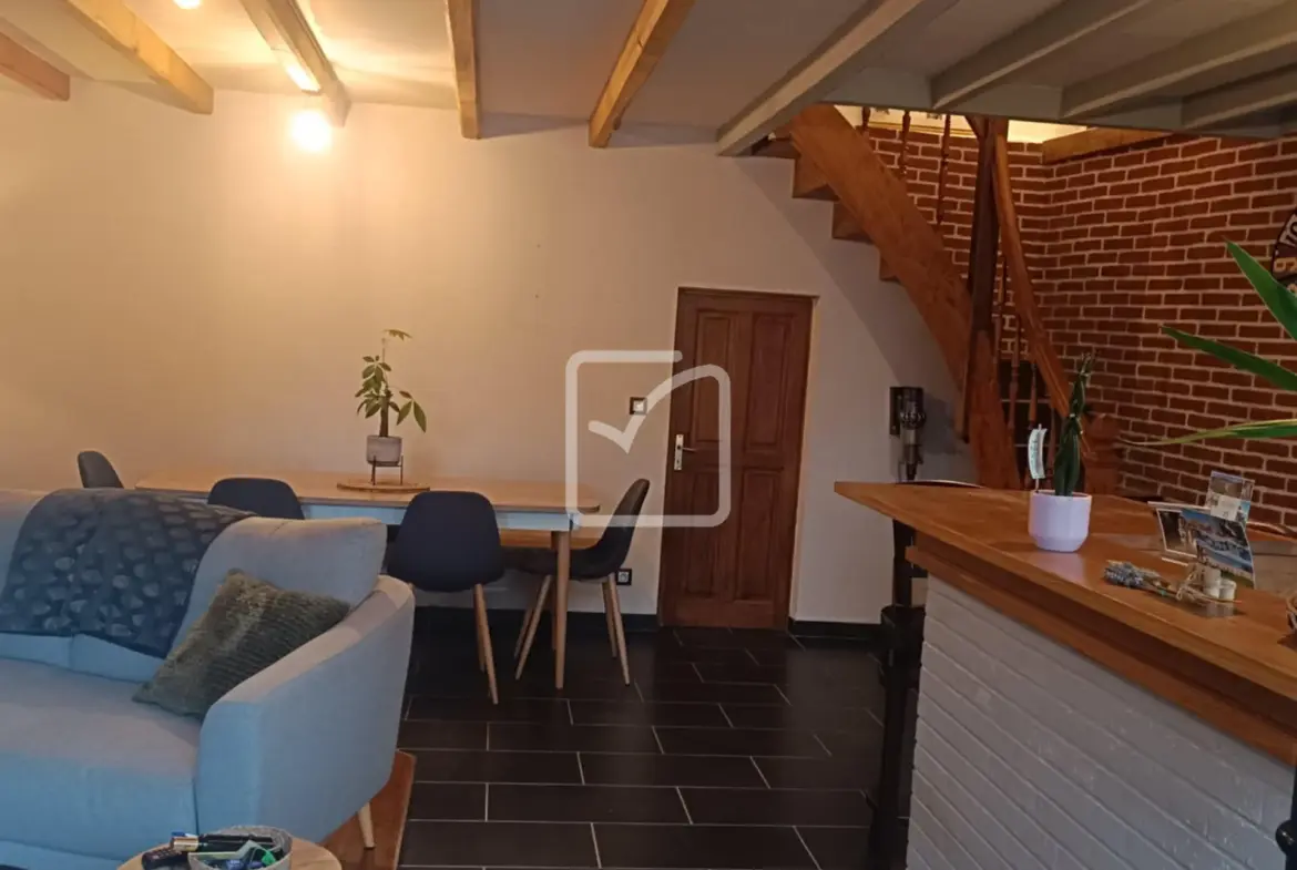 Charmante maison rénovée avec jardin à Taupont 