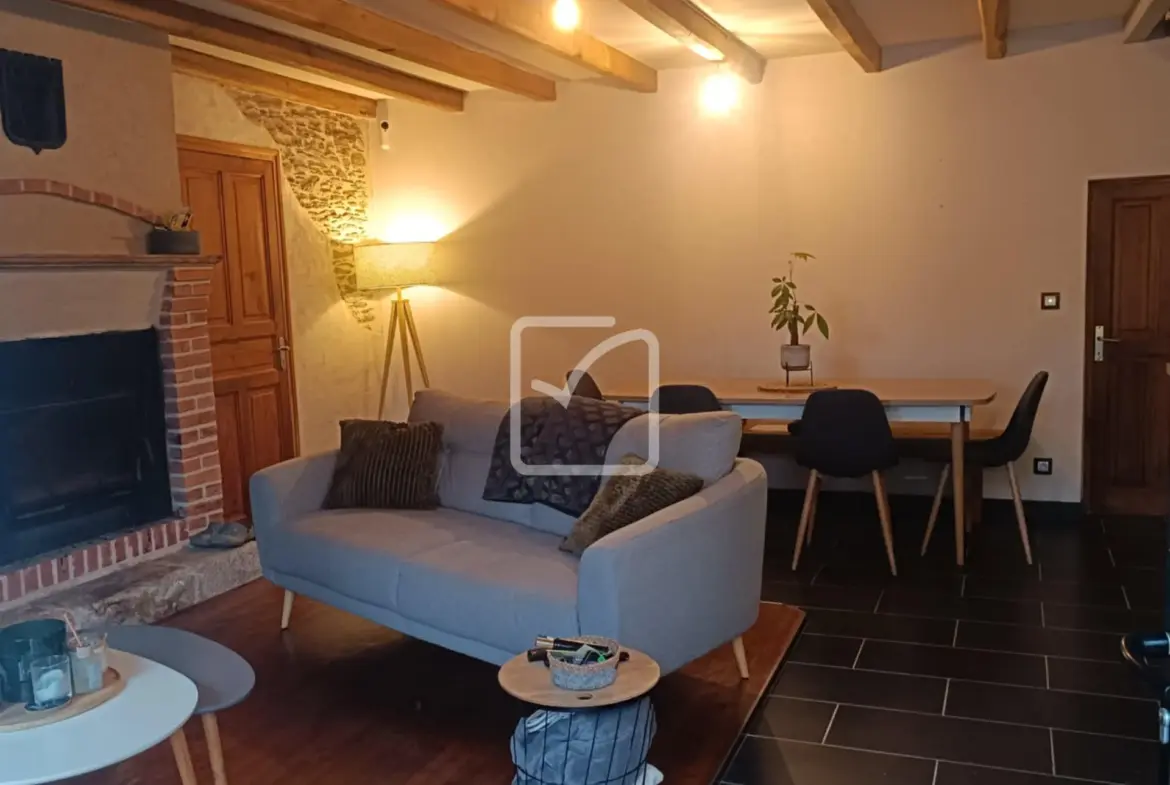 Charmante maison rénovée avec jardin à Taupont 
