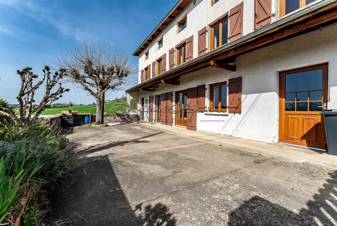 Grande Maison avec Terrain à Amplepuis 