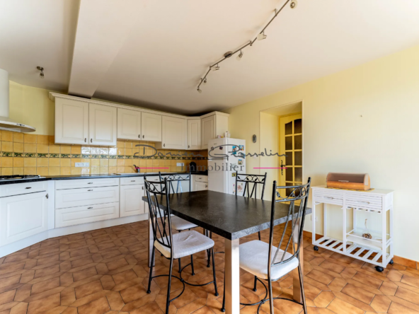 Grande Maison avec Terrain à Amplepuis 