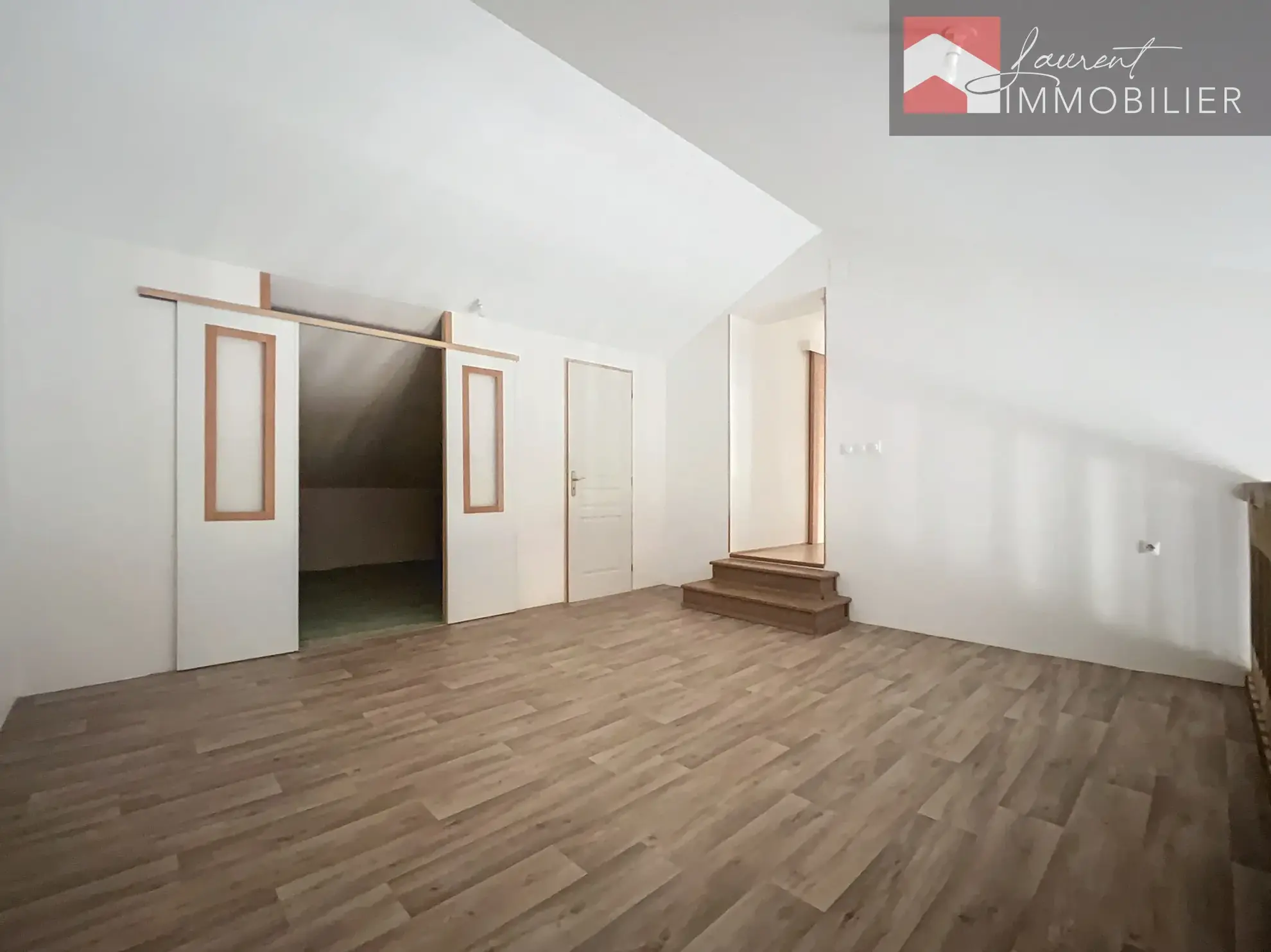 Maison spacieuse avec 3 chambres à Saint Etienne sur Reyssouze 