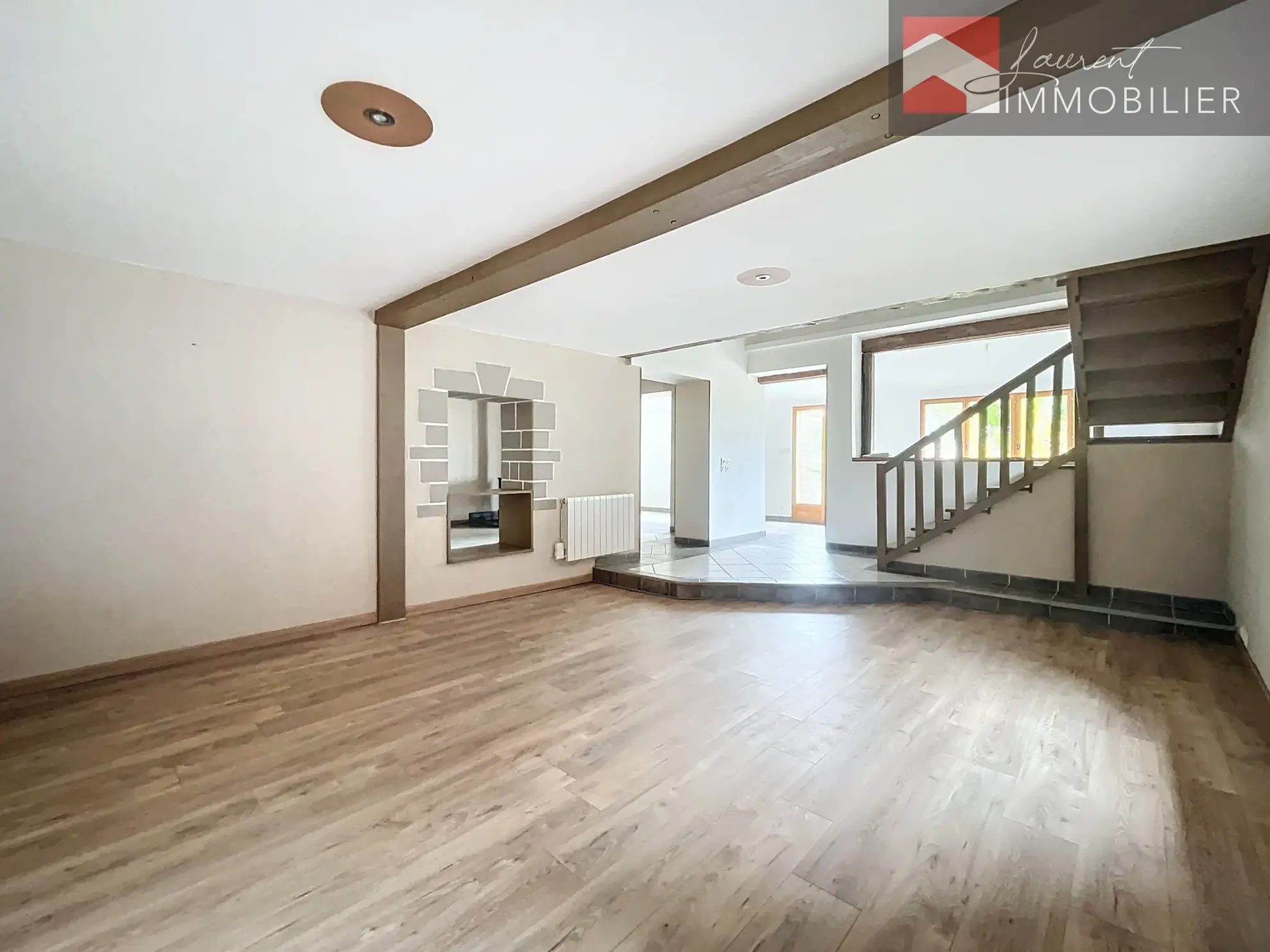 Maison spacieuse avec 3 chambres à Saint Etienne sur Reyssouze 