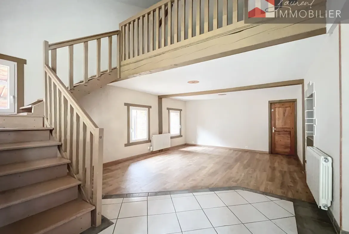 Maison spacieuse avec 3 chambres à Saint Etienne sur Reyssouze 