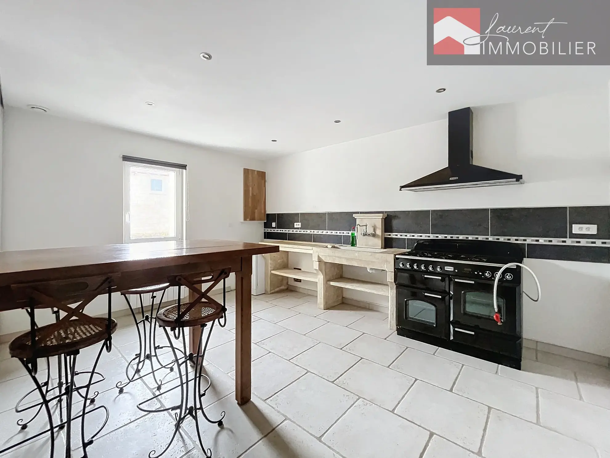 Maison spacieuse avec 3 chambres à Saint Etienne sur Reyssouze 